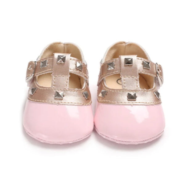 roze cipelice za bebe sa zakovicama