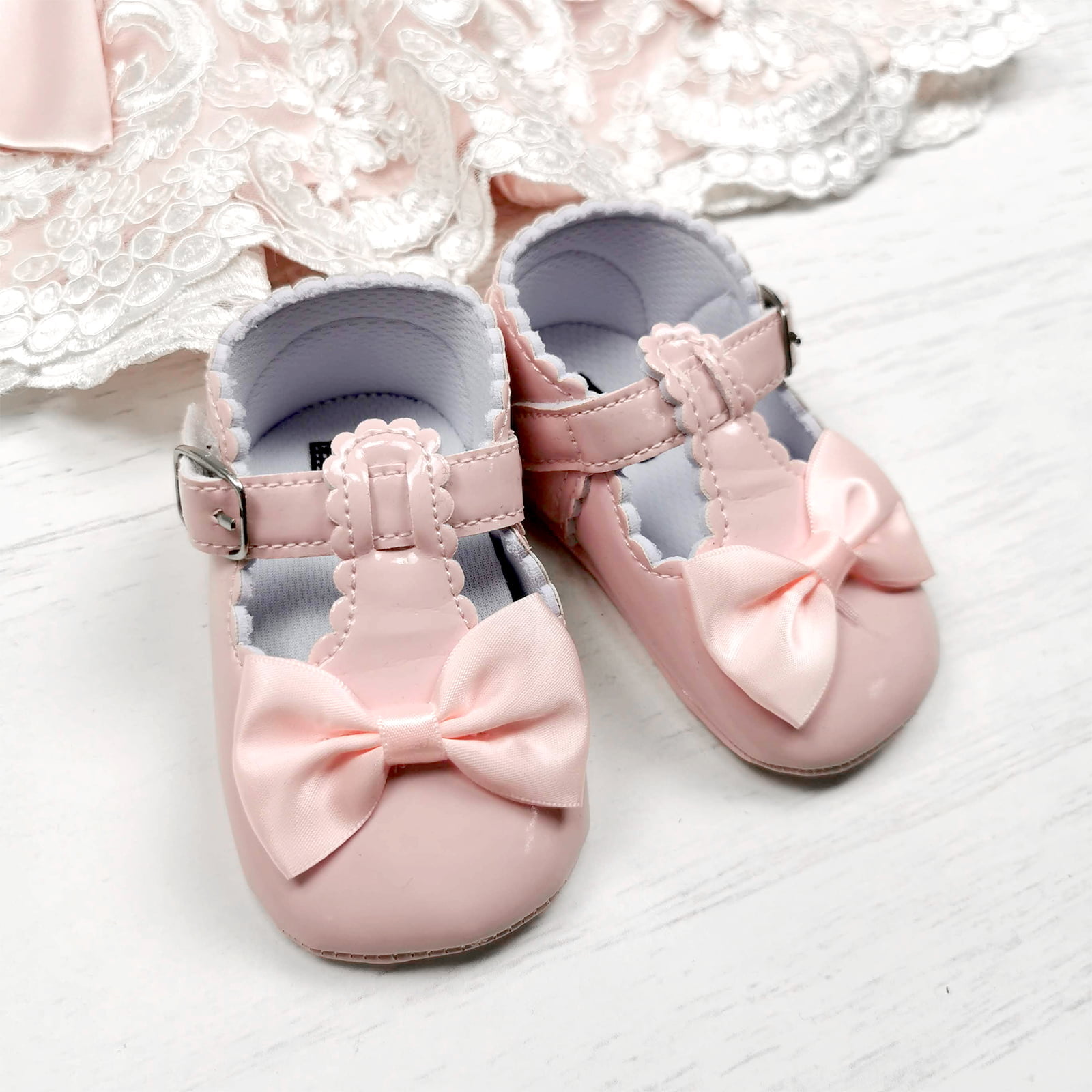 cipelice za bebe u rozoj boji