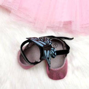 cipelice sa leptir detaljem za bebe