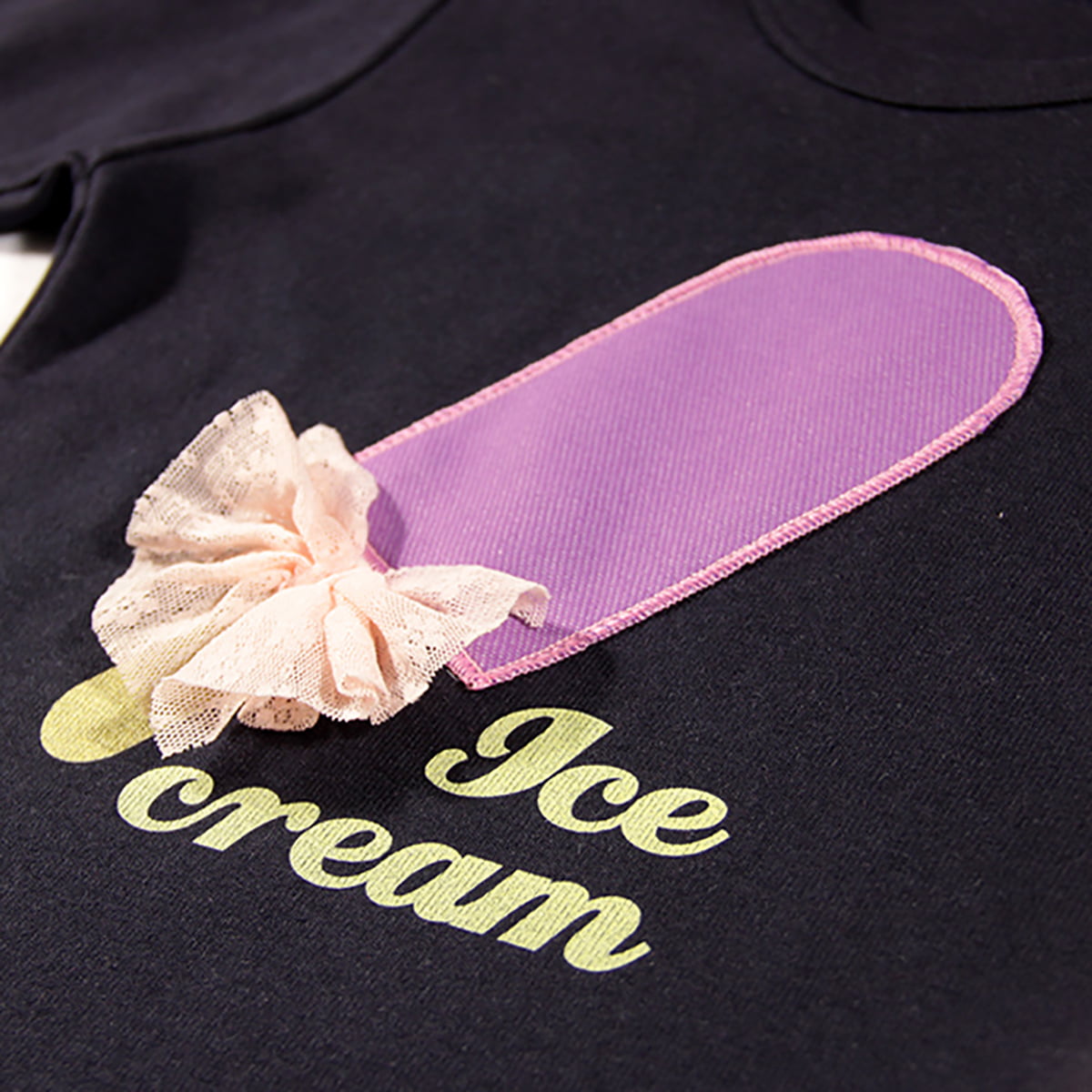 ice cream retro aplikacija na majici