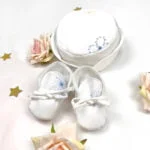 komplet kapice i cipelica za bebe