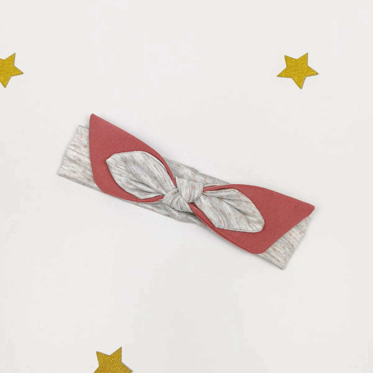točkasta rockabilly trakica s mašnom